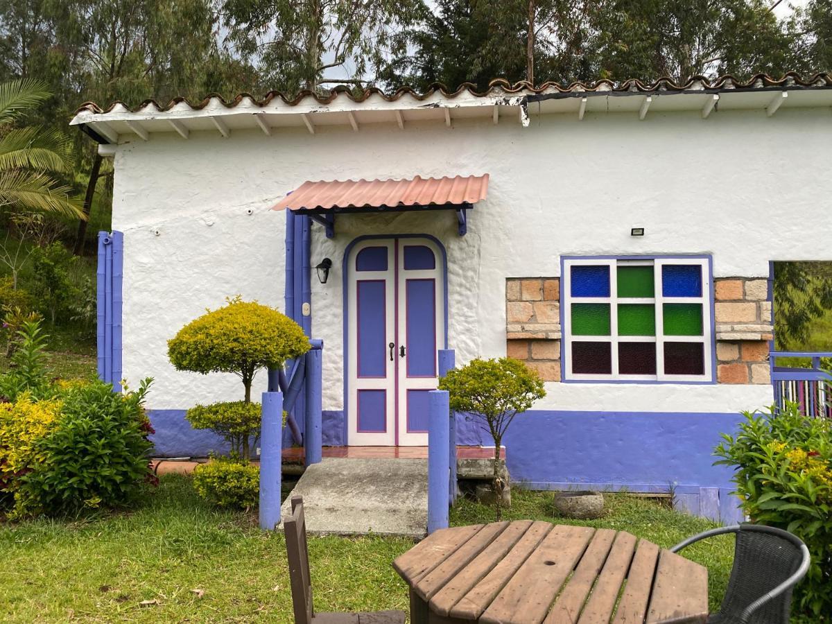 Cabanas Y Flores Jericoc  Extérieur photo